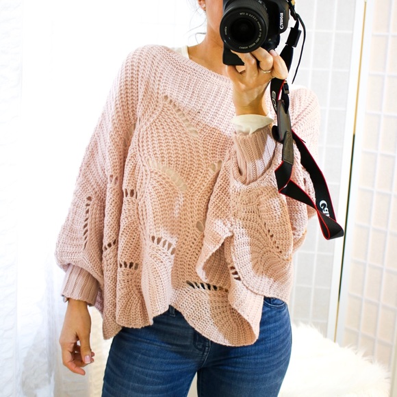 Mauve Dolman Sleeve Eyelet Scallop Sweater - Picture 6 of 8